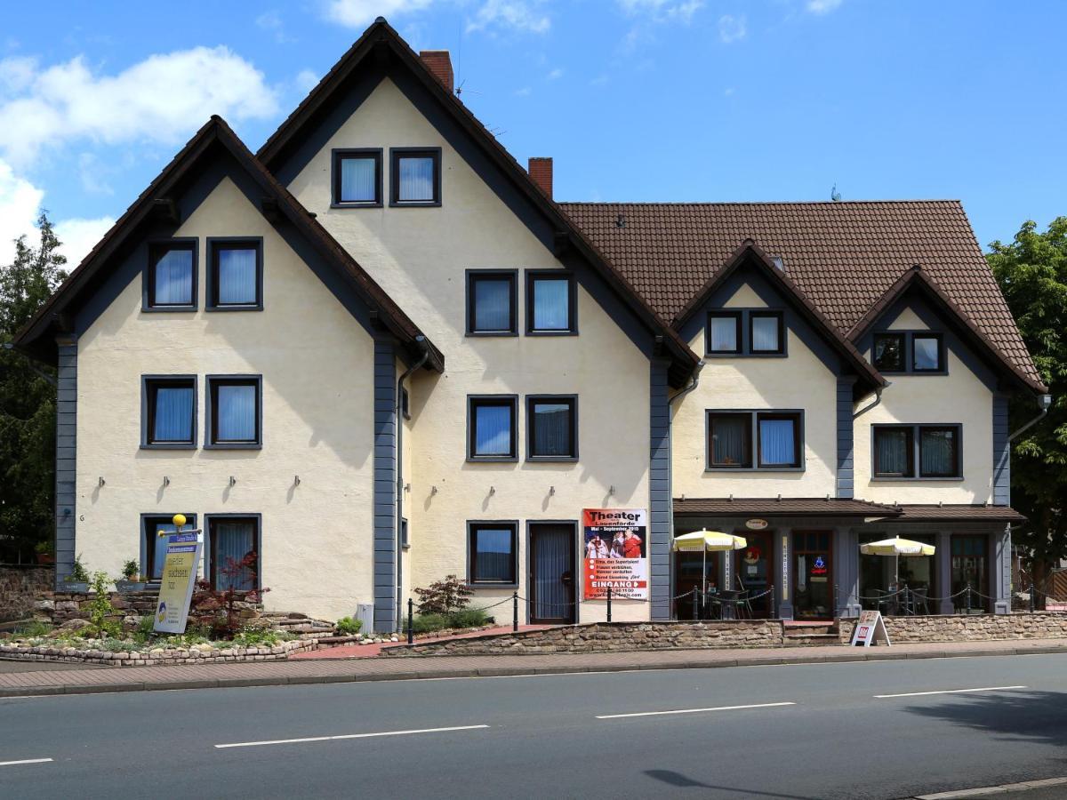 Hotel Vier Spitzen Lauenforde Екстер'єр фото