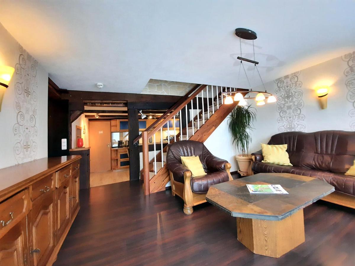 Hotel Vier Spitzen Lauenforde Екстер'єр фото